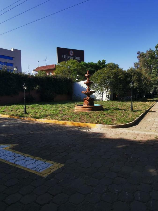 Hotel Oliver Inn - Tlalnepantla 墨西哥城 外观 照片